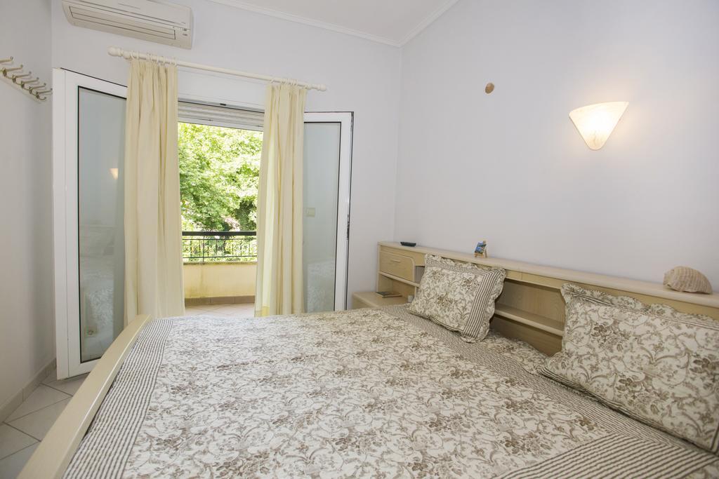 Willa Chita'S House Paralia Vrachou Zewnętrze zdjęcie